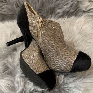 Forever 21 Gold and Black Ankle Booties size 8.5
